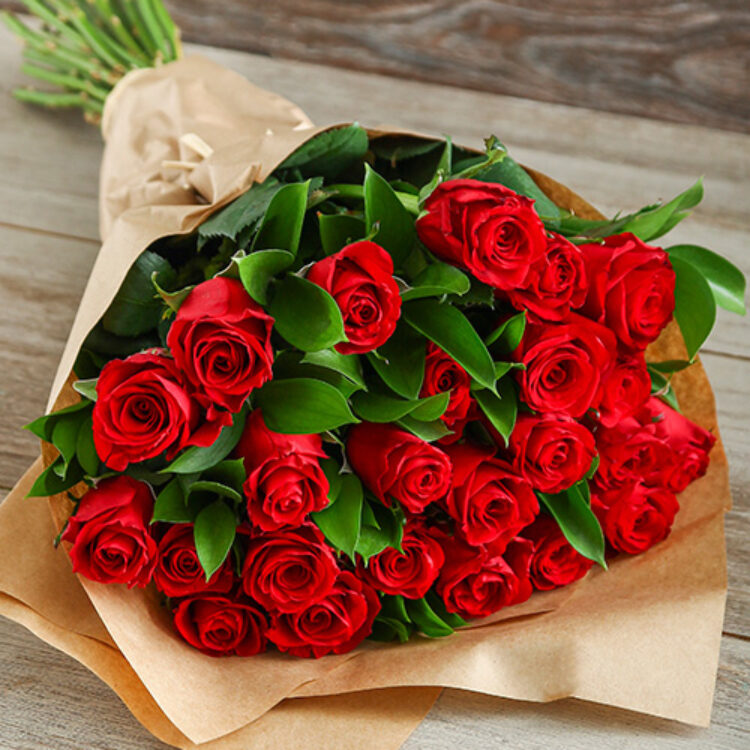 Elegant Red Roses Bouquet